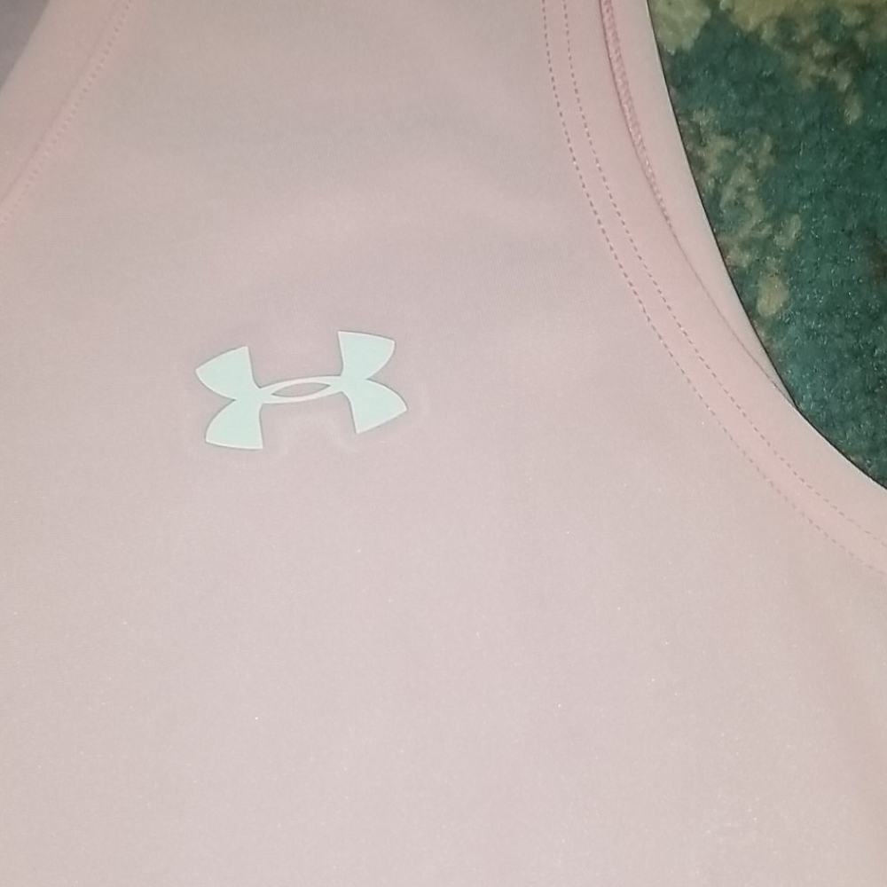 UNDER ARMOUR TANK TOP - Picture 10 of 13